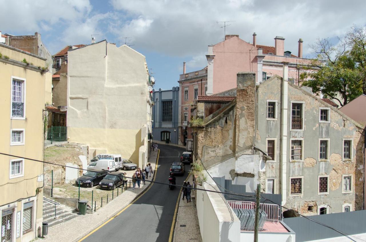 Cozy Apartment With Castel View Lisboa Extérieur photo