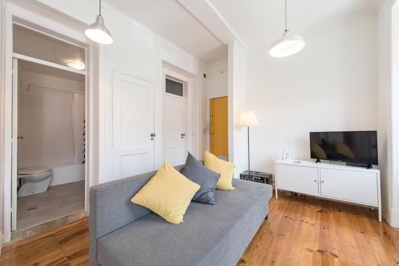 Cozy Apartment With Castel View Lisboa Extérieur photo