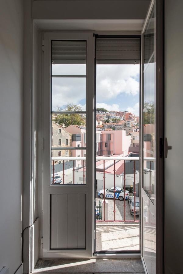 Cozy Apartment With Castel View Lisboa Extérieur photo